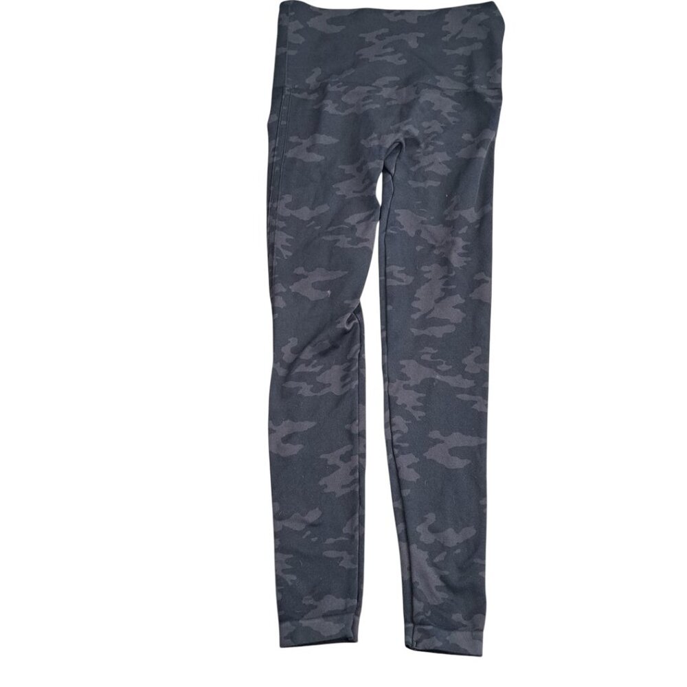 Spanx Black and Gray Camouflage Leggings Size Medium - Picture 3 of 9